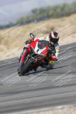 media/Oct-25-2025-Race Pace (Sat) [[47cce5476f]]/Verified/3-Turn 16 (1020am)/